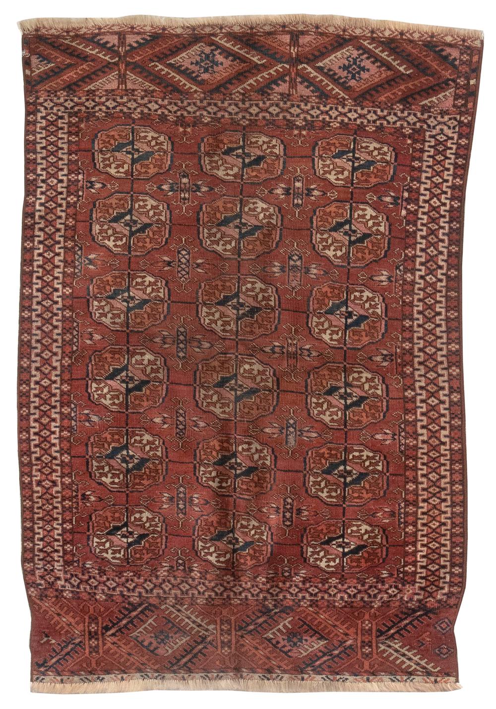 TEKKE BOKHARA WEDDING RUG: 2’6”