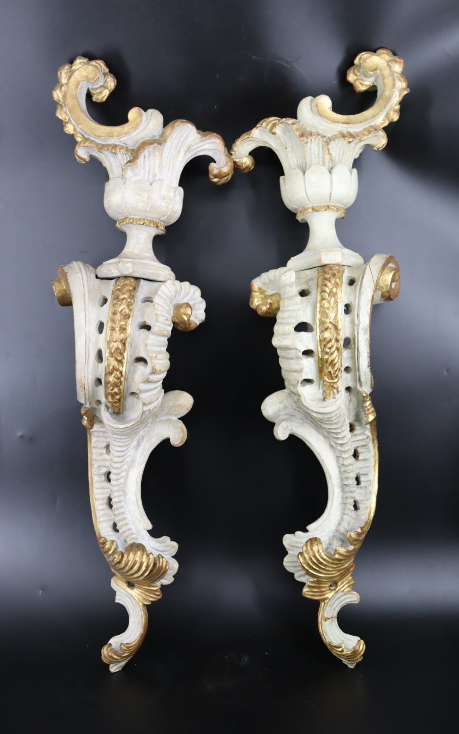 A PAIR OF CARVED PAINT DECORATED 3b3743