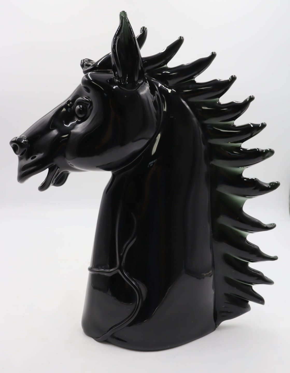 UNSIGNED BLACK GLASS HORSE HEAD 3b375d