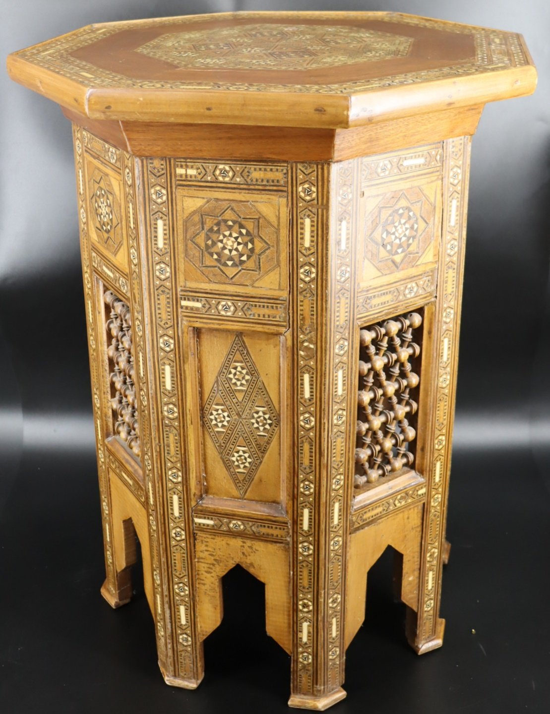 ANTIQUE INLAID SYRIAN TABLE. Octagonal
