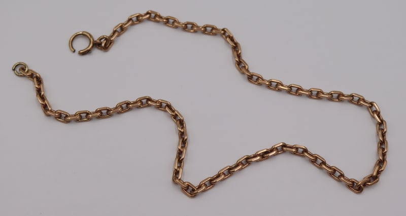 JEWELRY. 9CT. GOLD CHAIN LINK NECKLACE.
