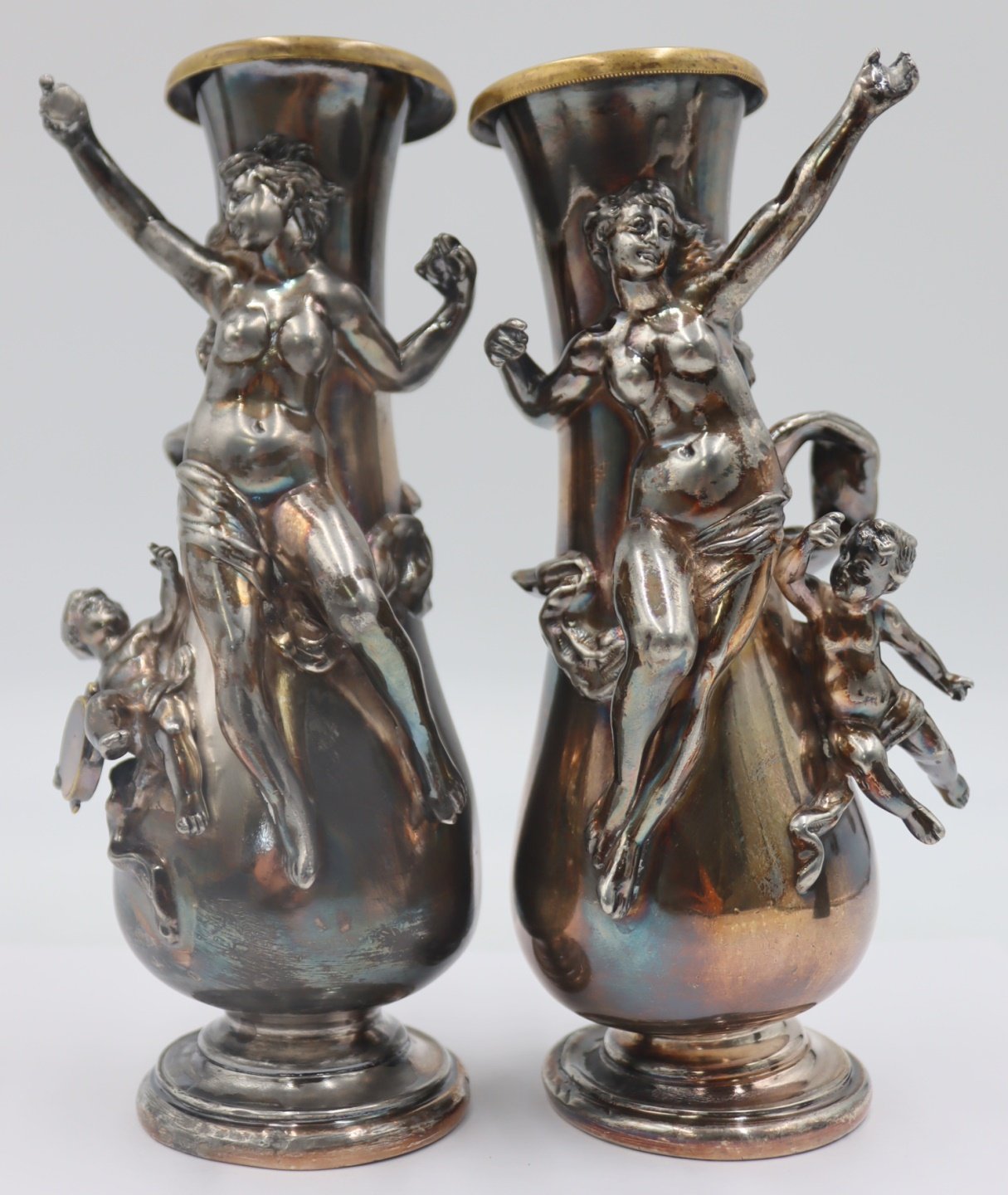 SILVERPLATE PAIR OF SILVERPLATE 3b389a