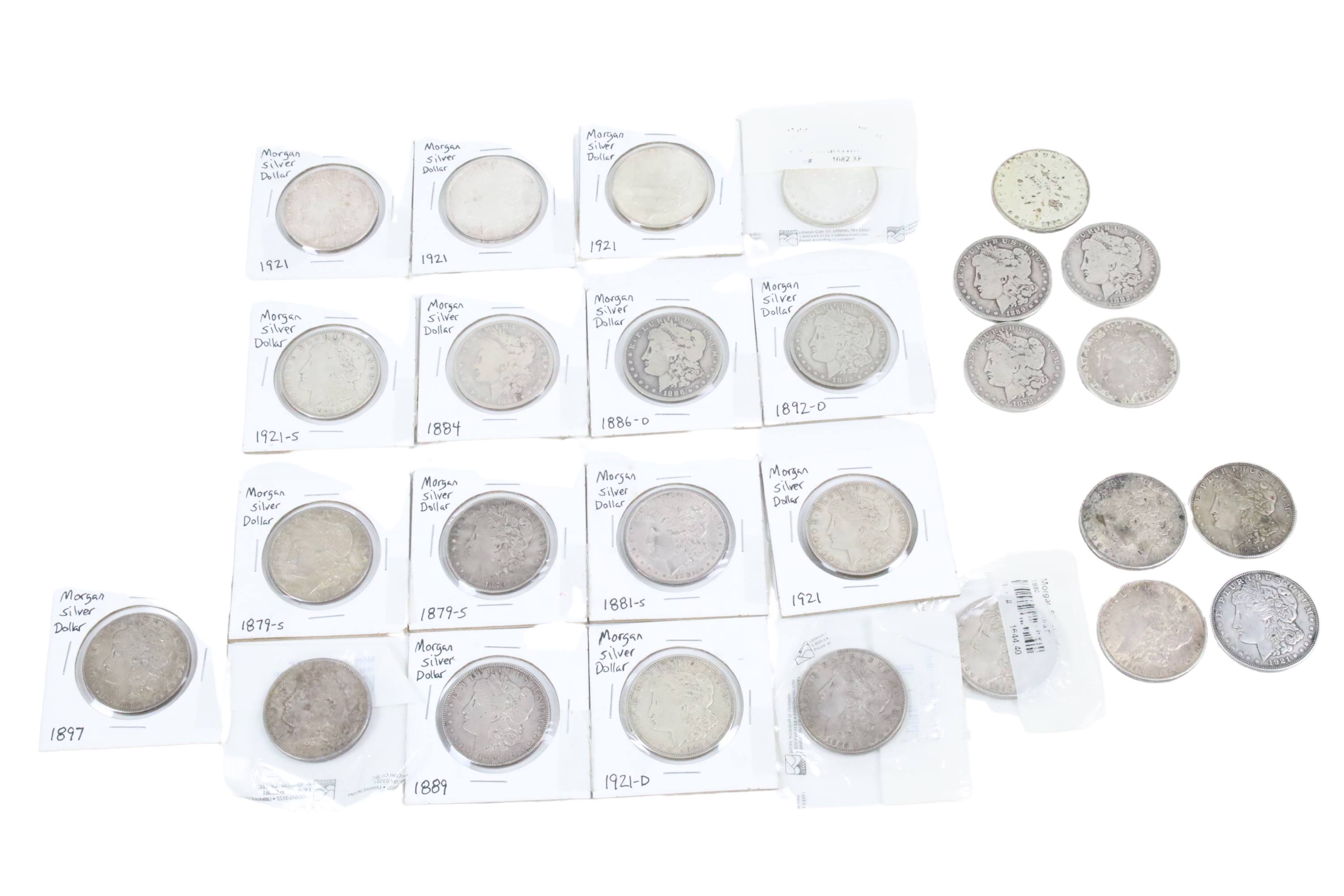 COLLECTION OF 27 MORGAN SILVER 3b3b0d