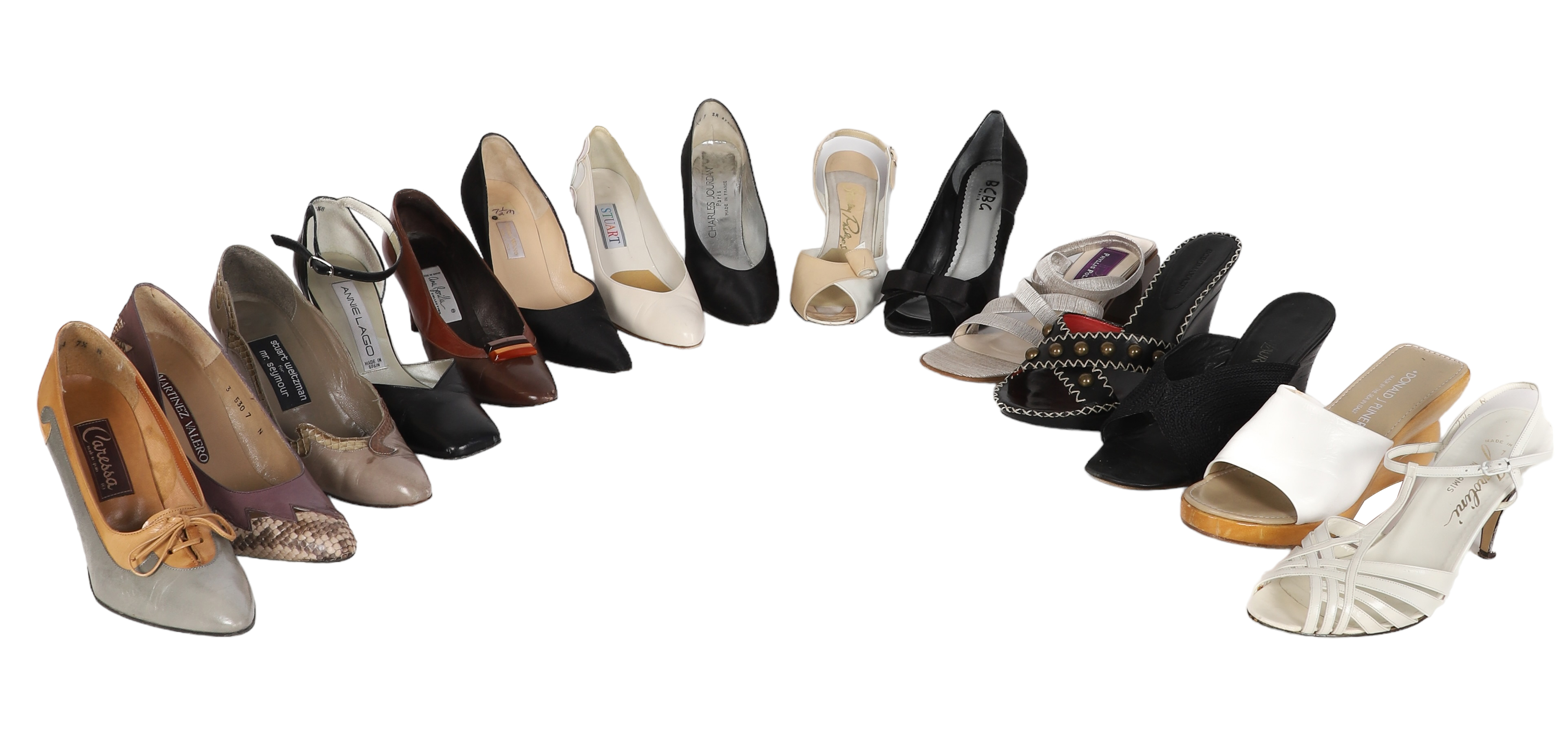 (15) Pairs vintage and designer pumps