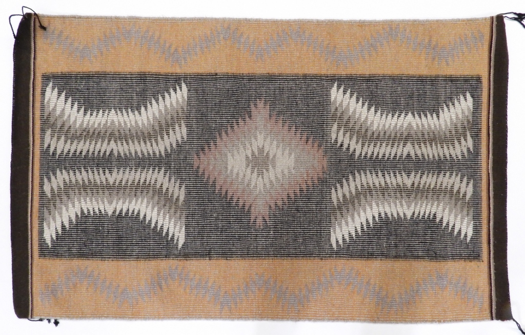 C1990 NAVAJO REVERSE PATTERN WOVEN 3b3cfc