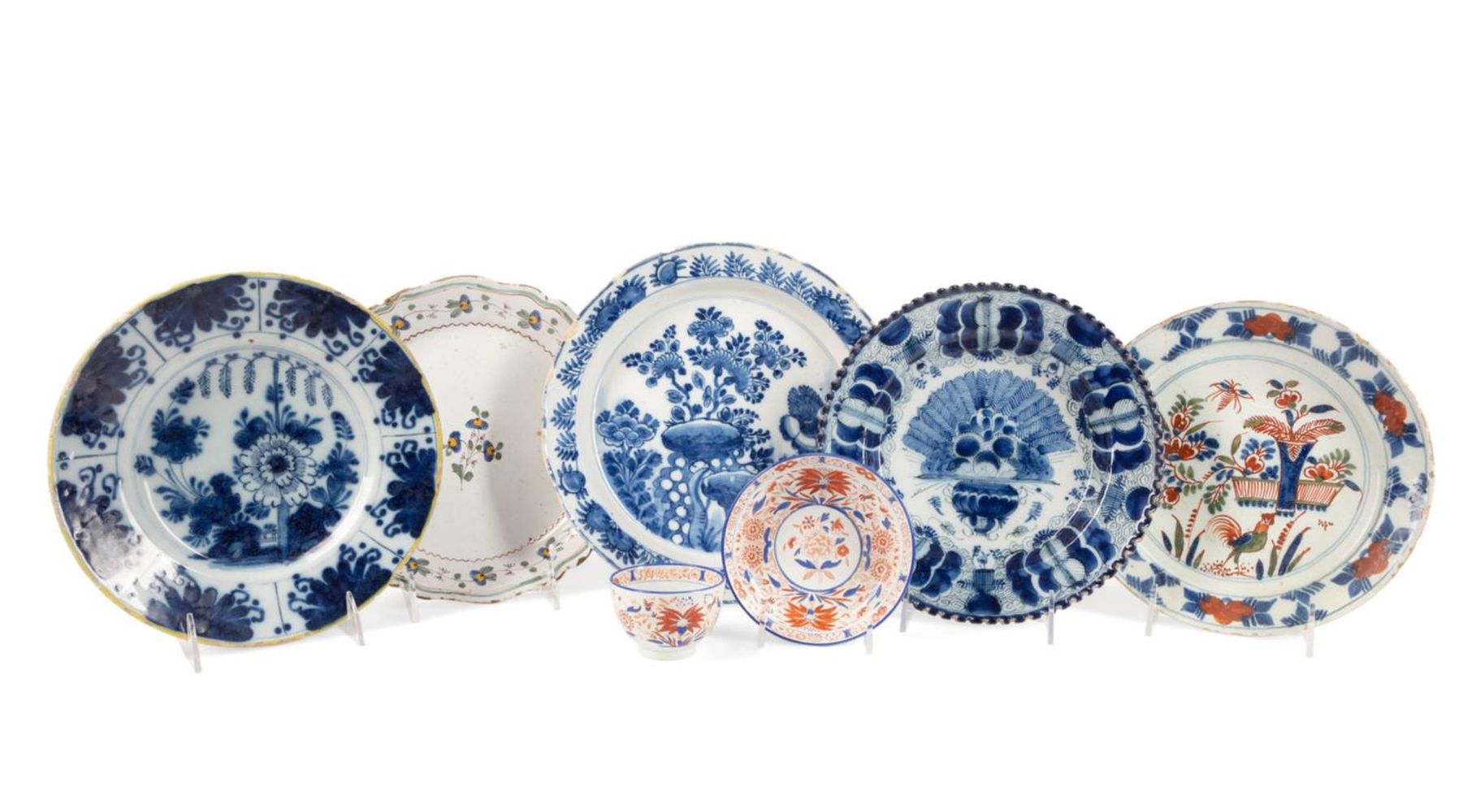 7PC DELFT CERAMIC PLATES & TEACUP W/