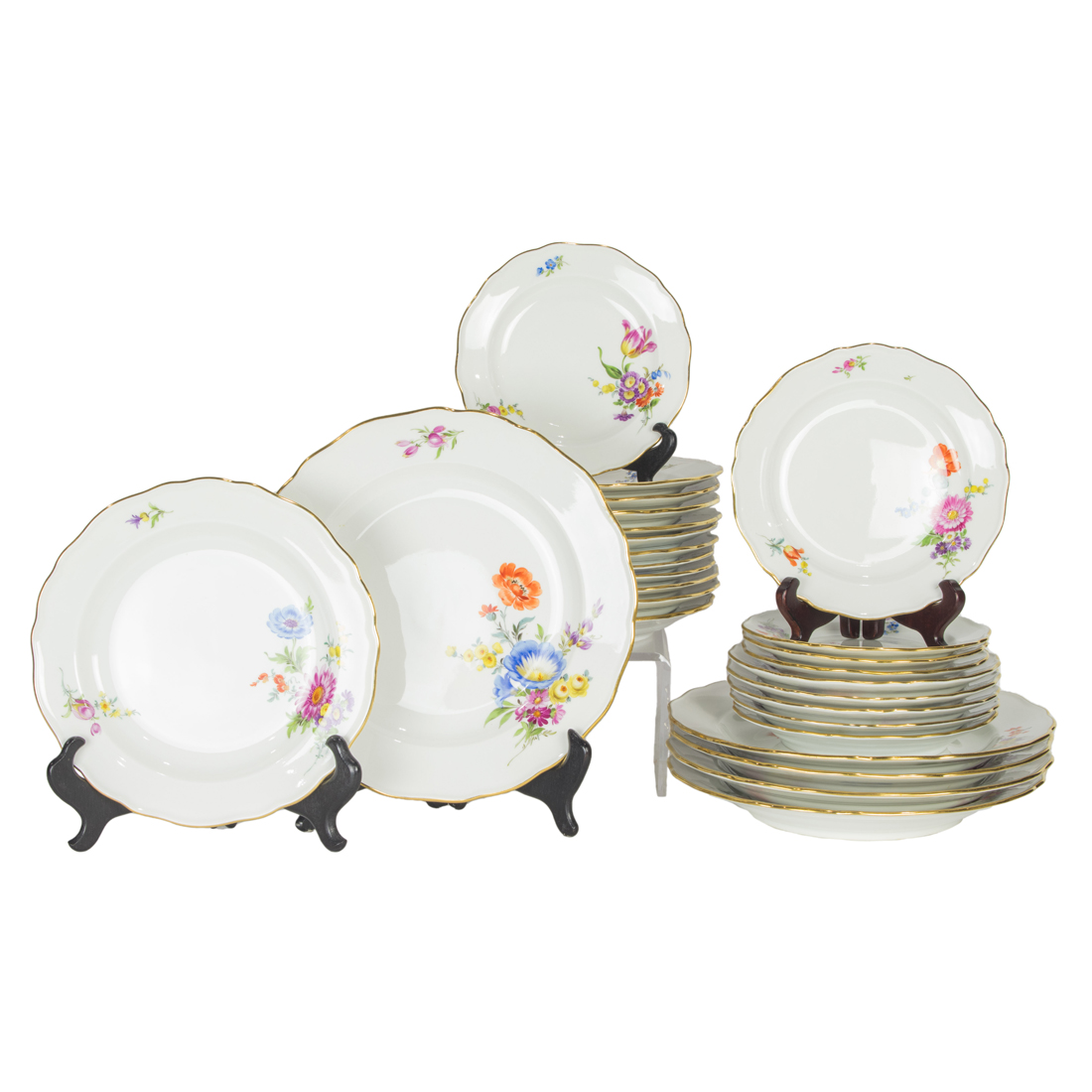 A GROUP OF MEISSEN FLORAL DECORATED