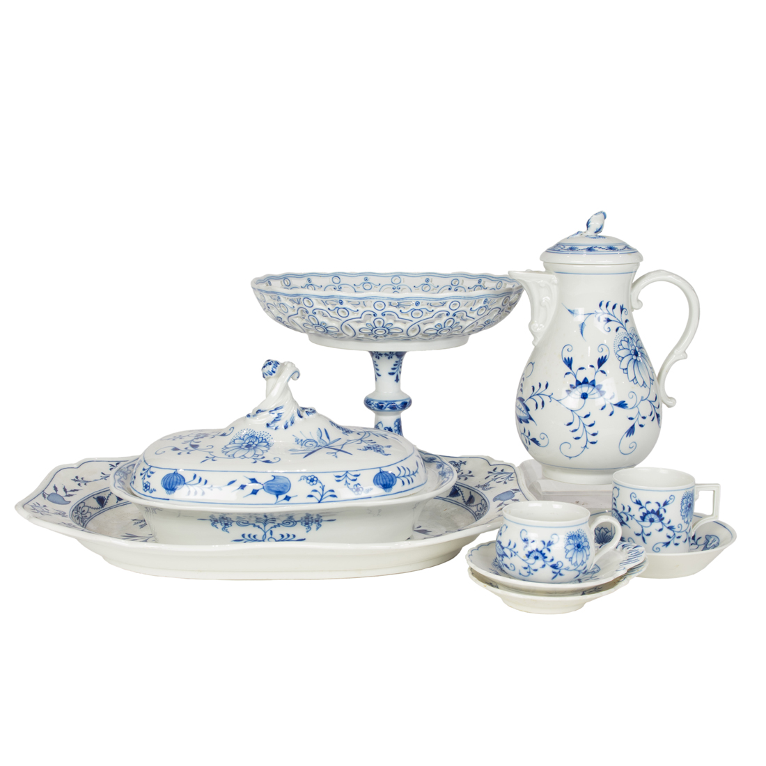 A GROUP OF MEISSEN PORCELAIN IN