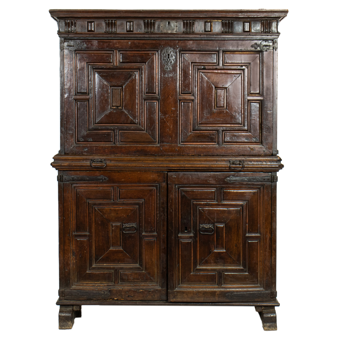 A CONTINENTAL COLLECTORS CABINET 3b416d