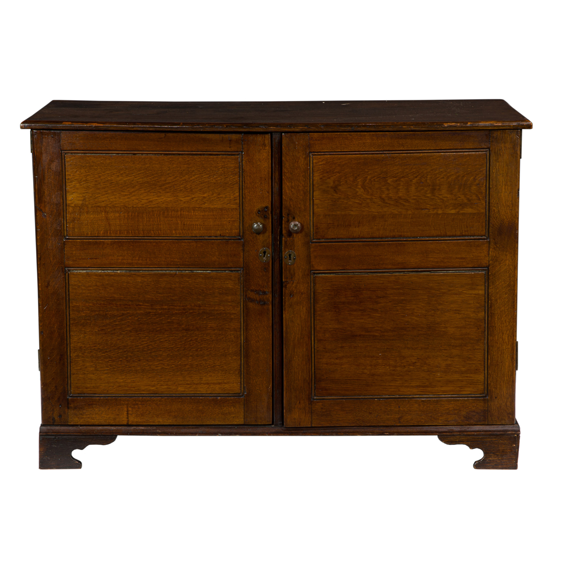 A GEORGIAN OAK SIDEBOARD 35 H X 3b4281