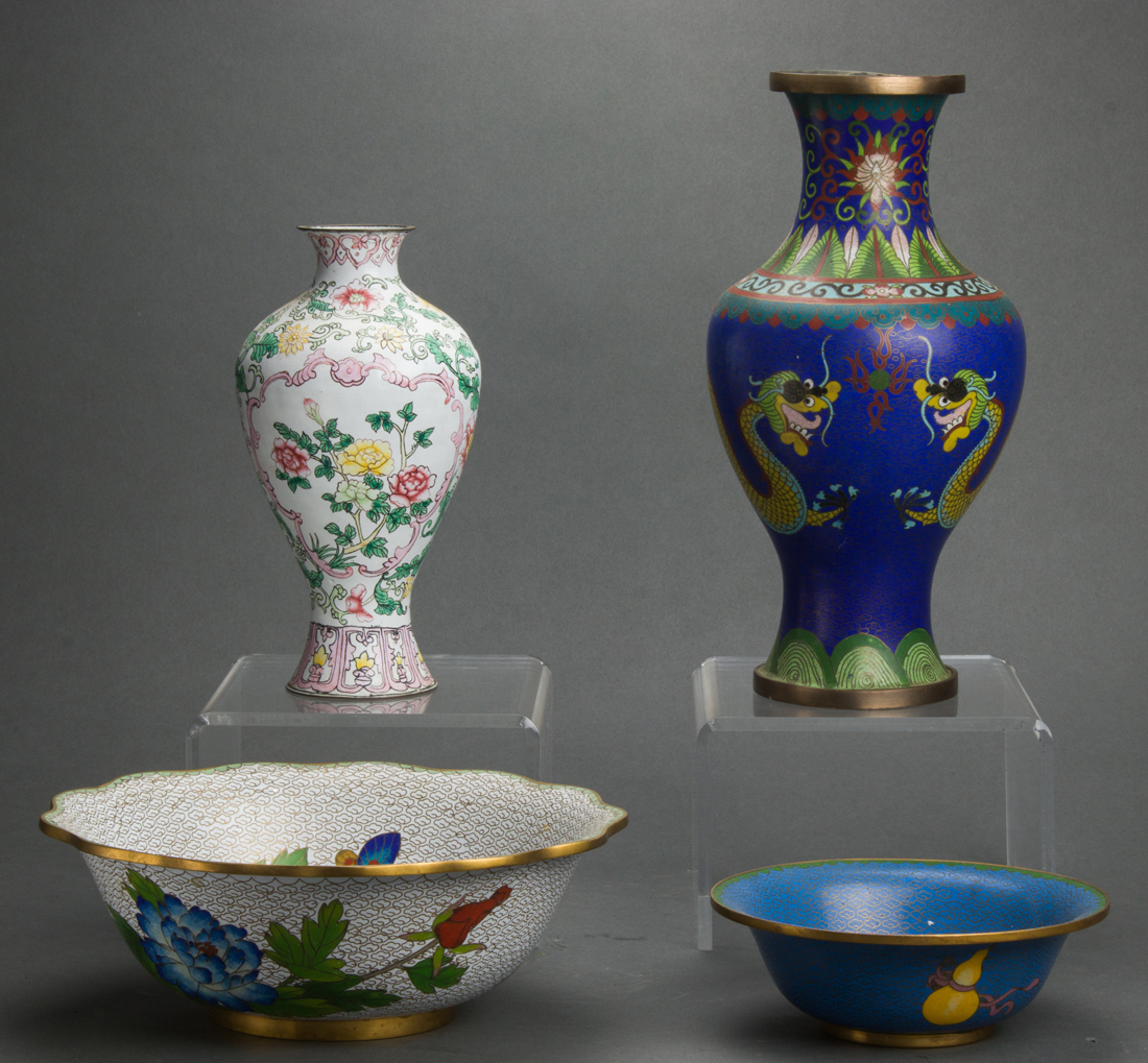  LOT OF 4 CHINESE CLOISONNE AND 3b439e