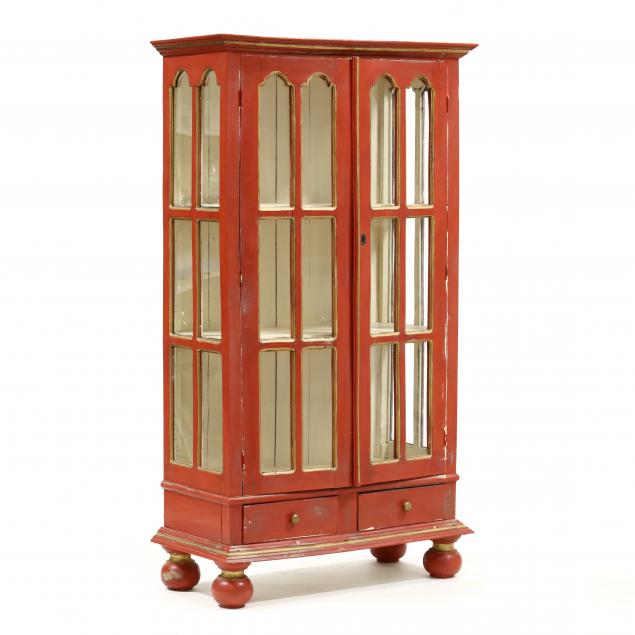 CONTINENTAL RED PAINTED VITRINE 3b6be4