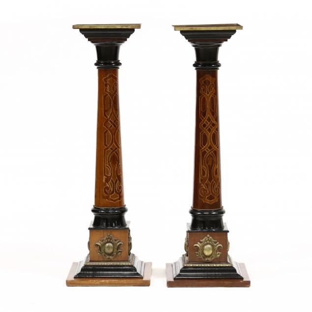 PAIR OF CONTINENTAL MAHOGANY ORMOLU 3b6ccb