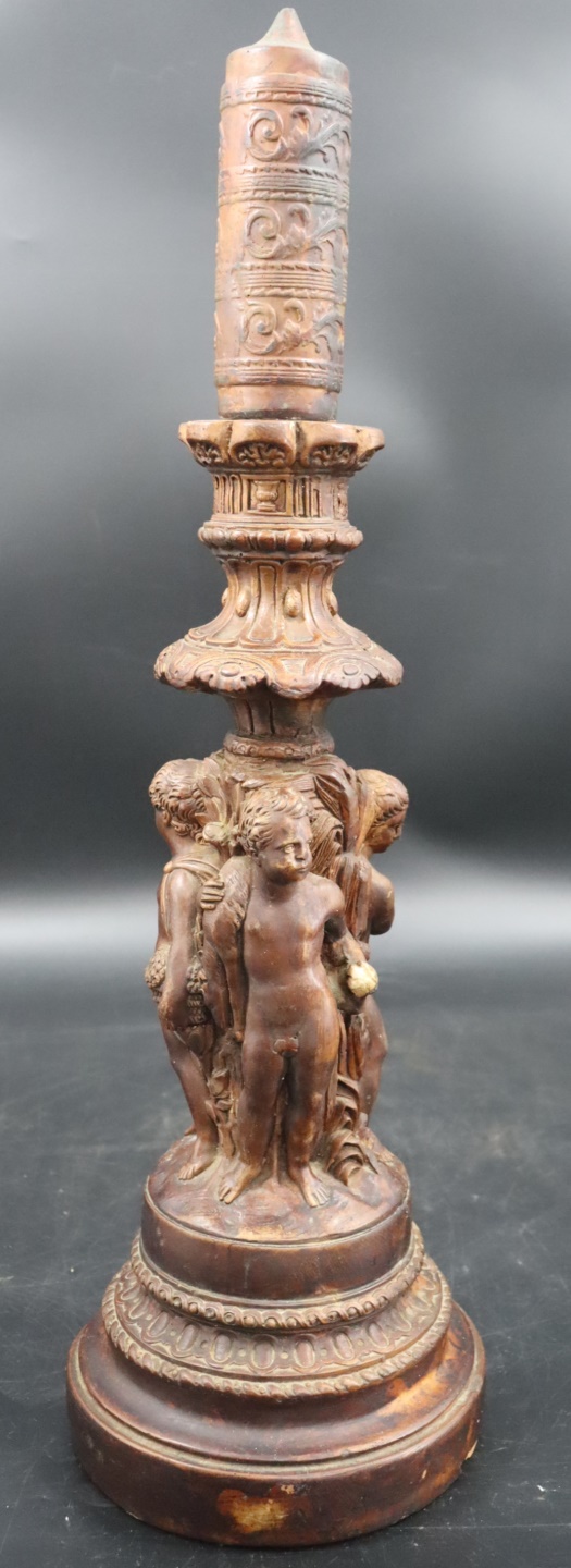 ANTIQUE CONTINENTAL CARVING / SPRICKET