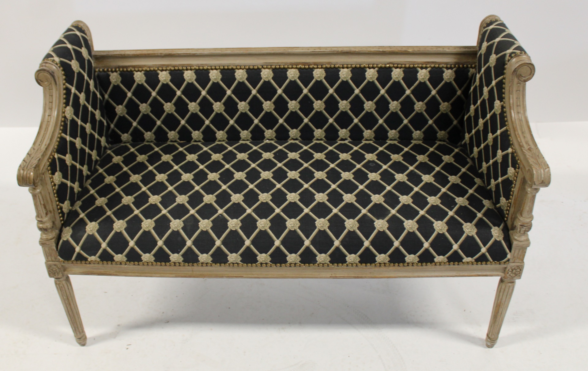 ANTIQUE LOUIS XV1 STYLE UPHOLSTERED 3b6f8e