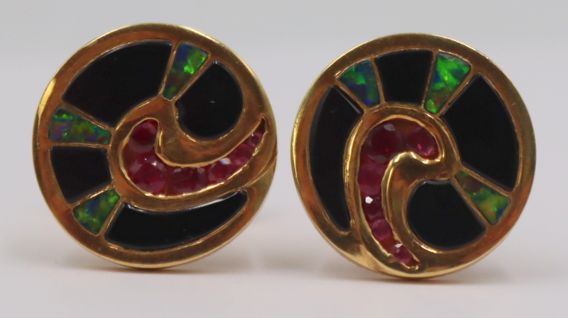 JEWELRY. PAIR OF 18KT GOLD, ONYX,