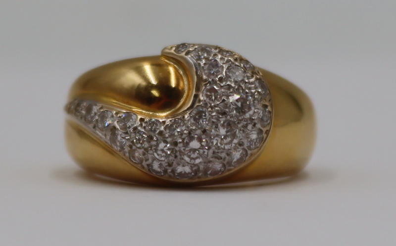 JEWELRY. SIGNED ITALIAN 18KT GOLD