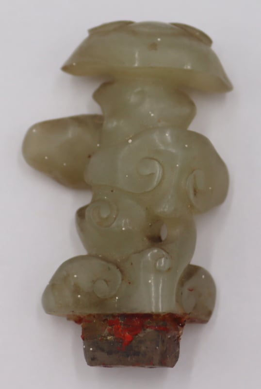 CHINESE CELADON JADE LINGZHI CARVING.