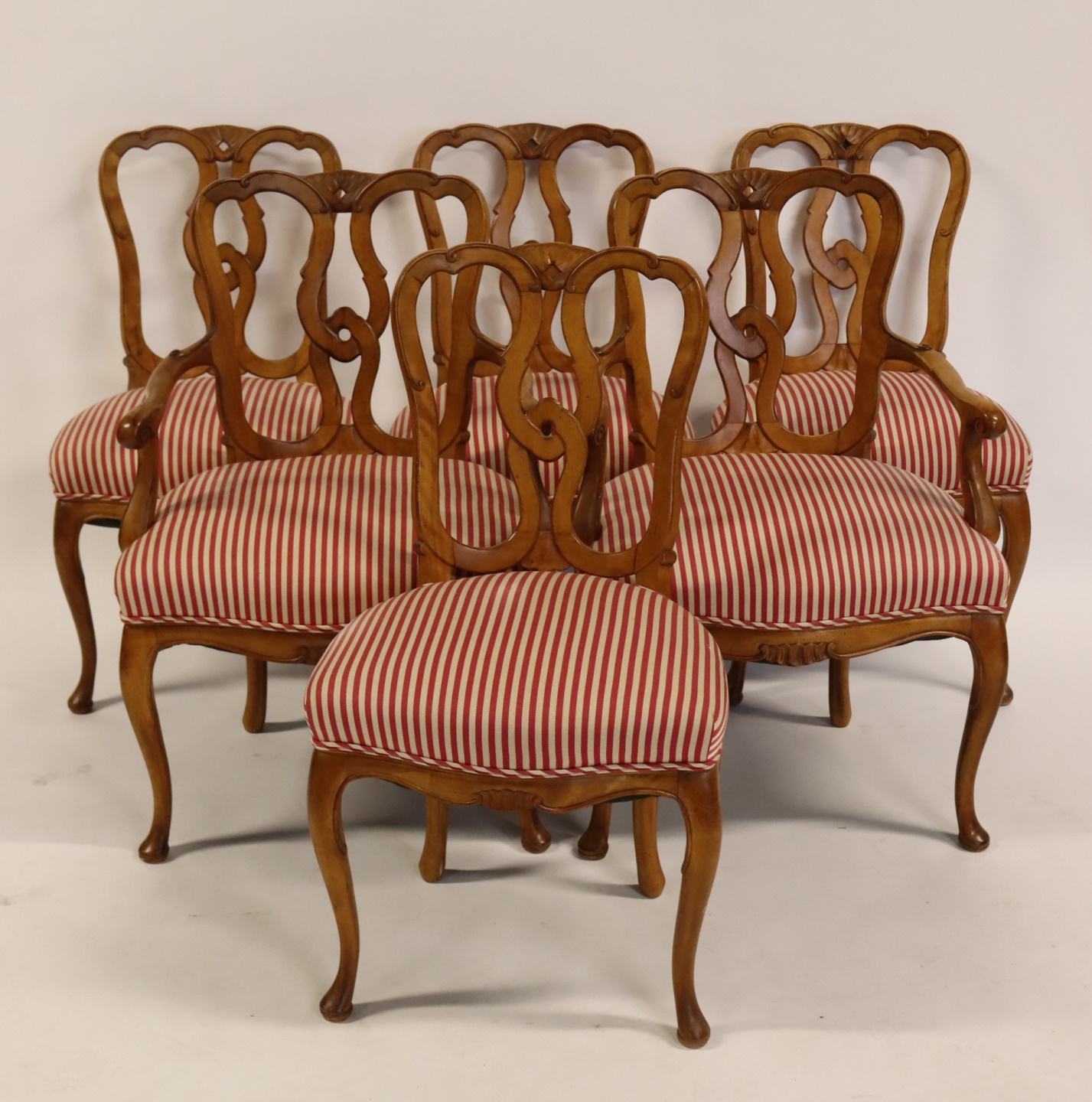 SET OF 6 NEOCLASSICAL STYLE CHAIRS.