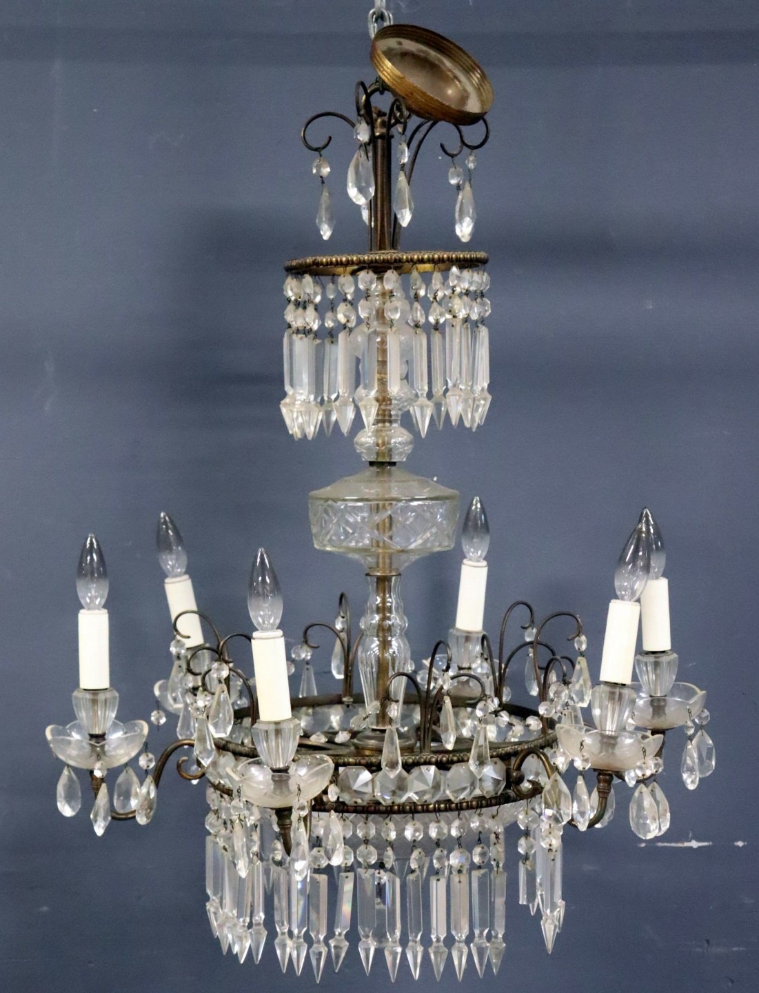 ANTIQUE GILT METAL CRYSTAL TIERED 3b72b9