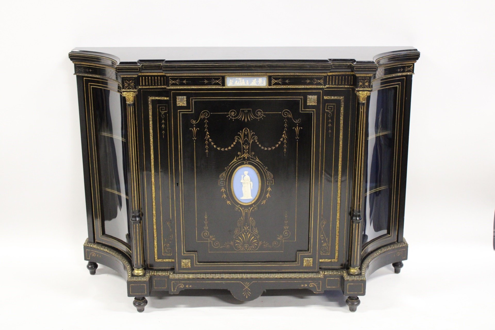 A FINE ANTIQUE CONTINENTAL EBONISED 3b7356