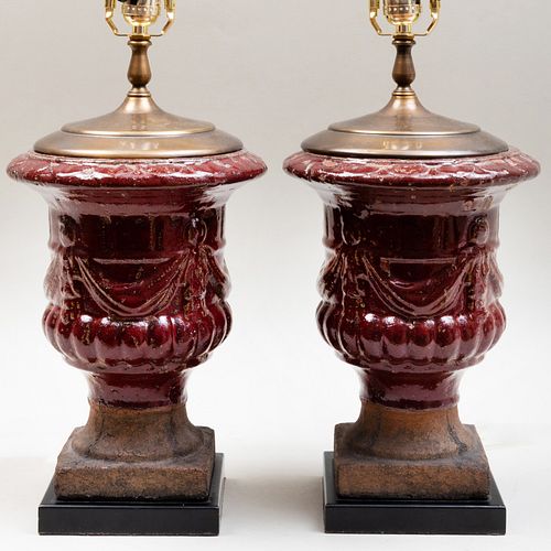 PAIR OF RED GLAZED STONEWARE URN 3b75be