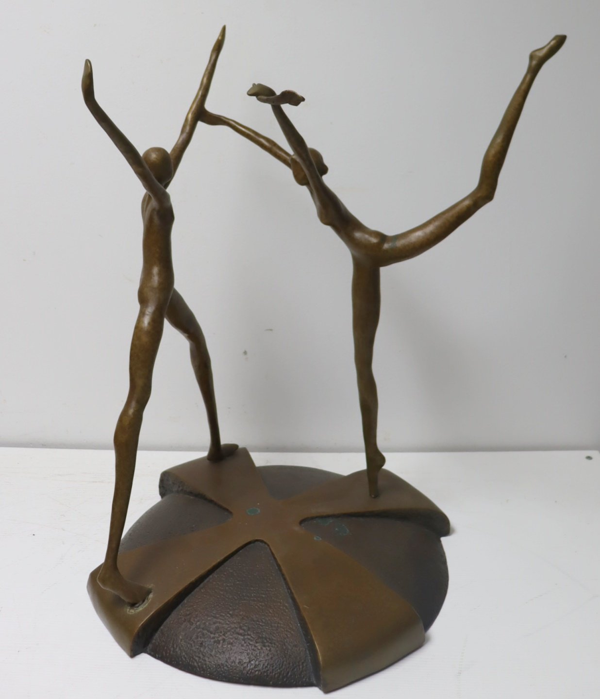 JIM JEFFRIES BRONZE BALLERINA SCULPTURE.