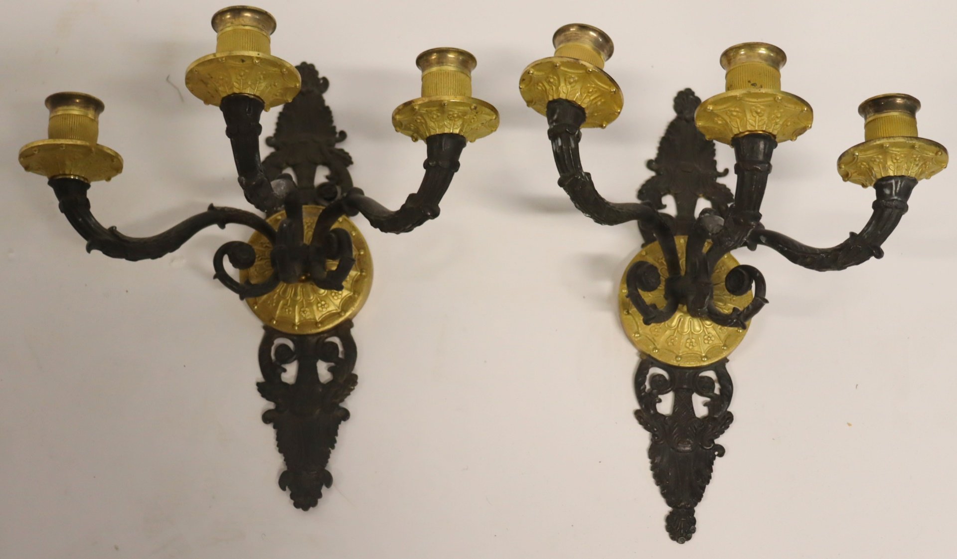 AN ANTIQUE PAIR OF EMPIRE STYLE