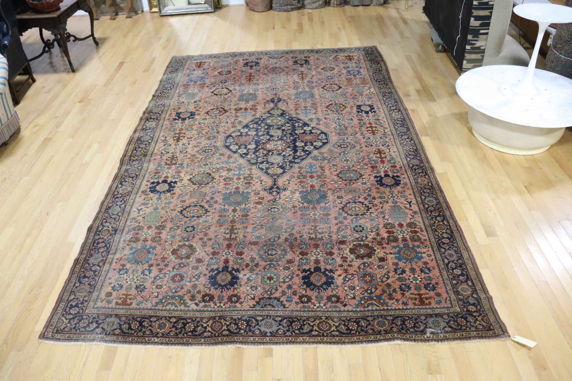 ANTIQUE FINELY HAND KNOTTED CARPET  3b77d6