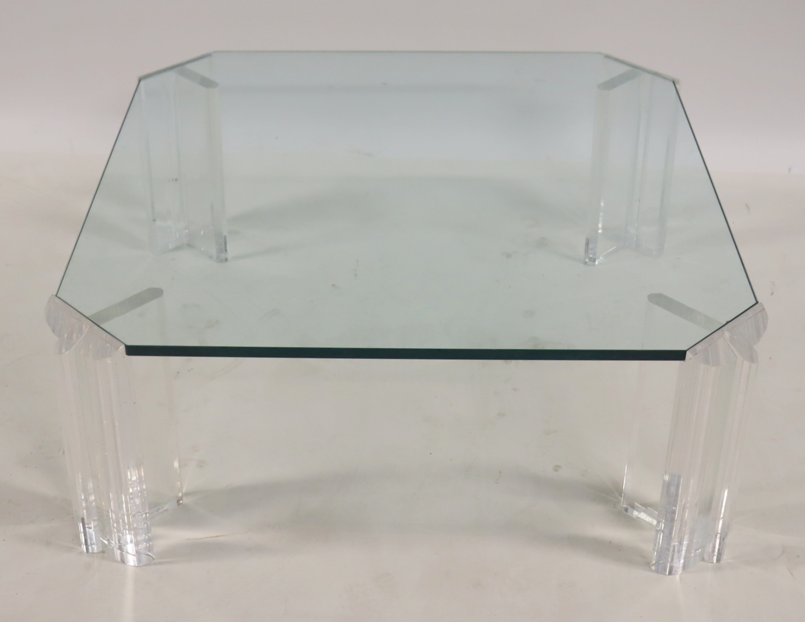 VINTAGE ACRYLIC GLASS TOP COFFEE 3b780a