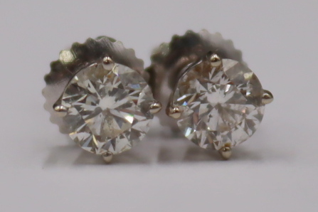 JEWELRY. PAIR OF 0.50CT RBC DIAMOND