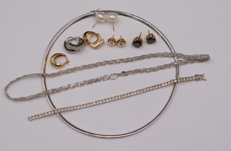 JEWELRY. ASSORTED GROUPING OF 14KT