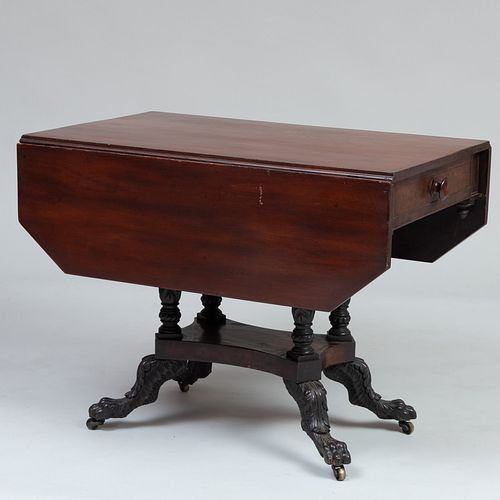 CLASSICAL MAHOGANY DROP LEAF TABLEFitted 3b79ab