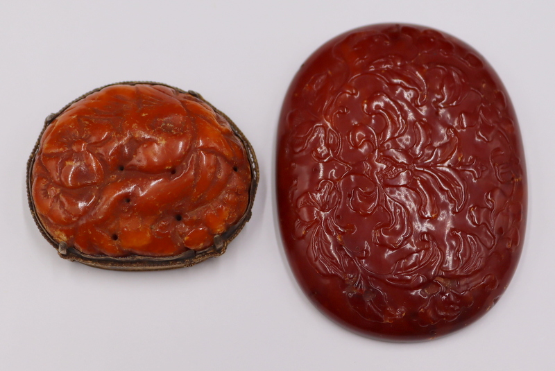 (2) ANTIQUE CHINESE CARVED AMBER