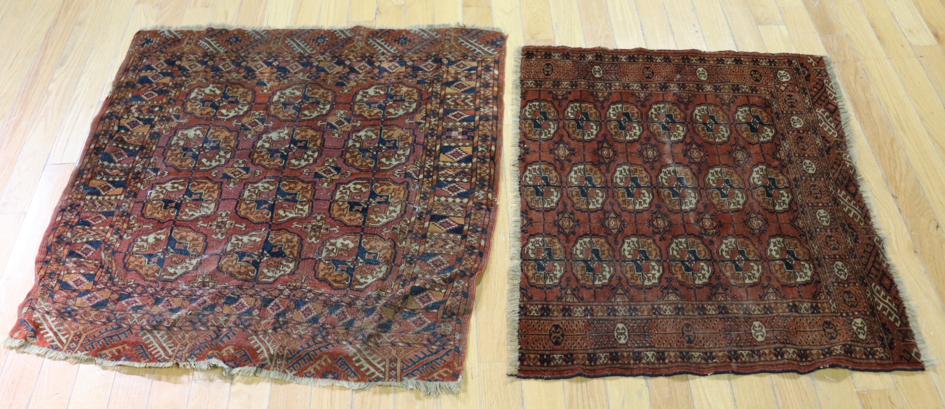 2 ANTIQUE AND FINELY HAND WOVEN 3b7ba2