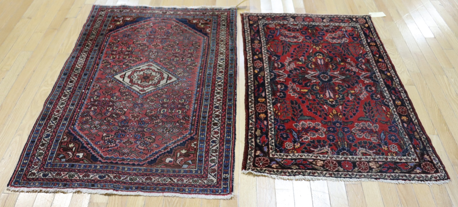 2 VINTAGE AND FINELY HAND WOVEN 3b7bb7