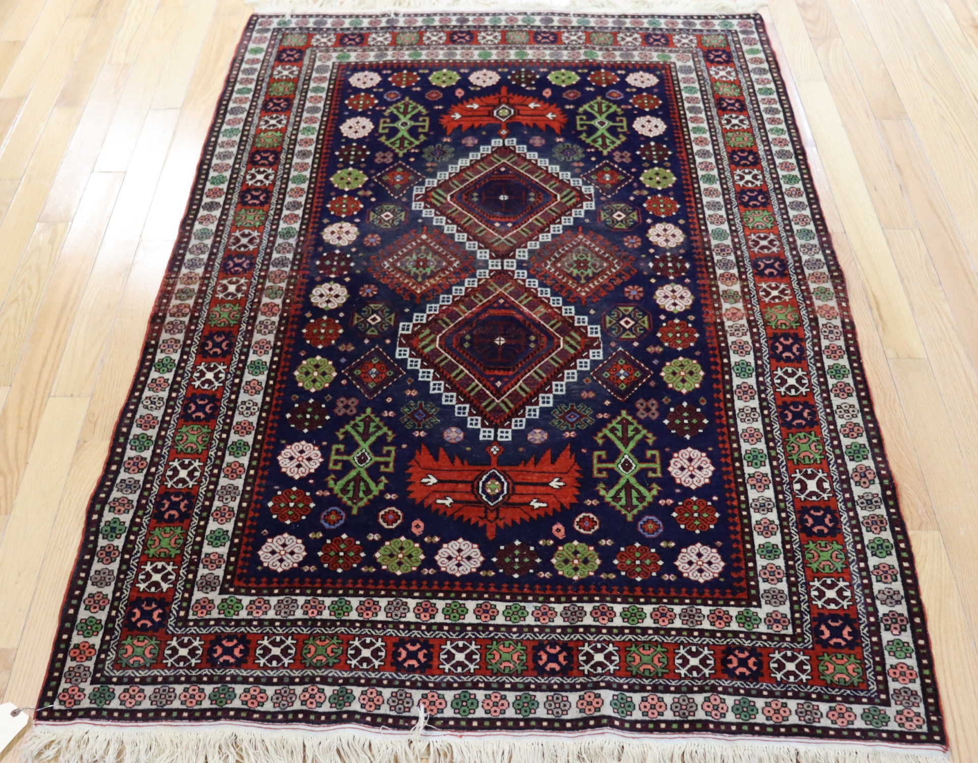 ANTIQUE AND FINELY HAND WOVEN KAZAK 3b7bba