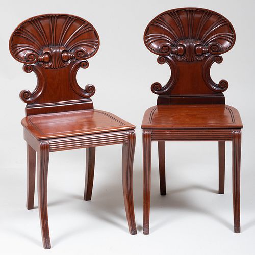 PAIR OF REGENCY STYLE CARVED MAHOGANY 3b7bbe