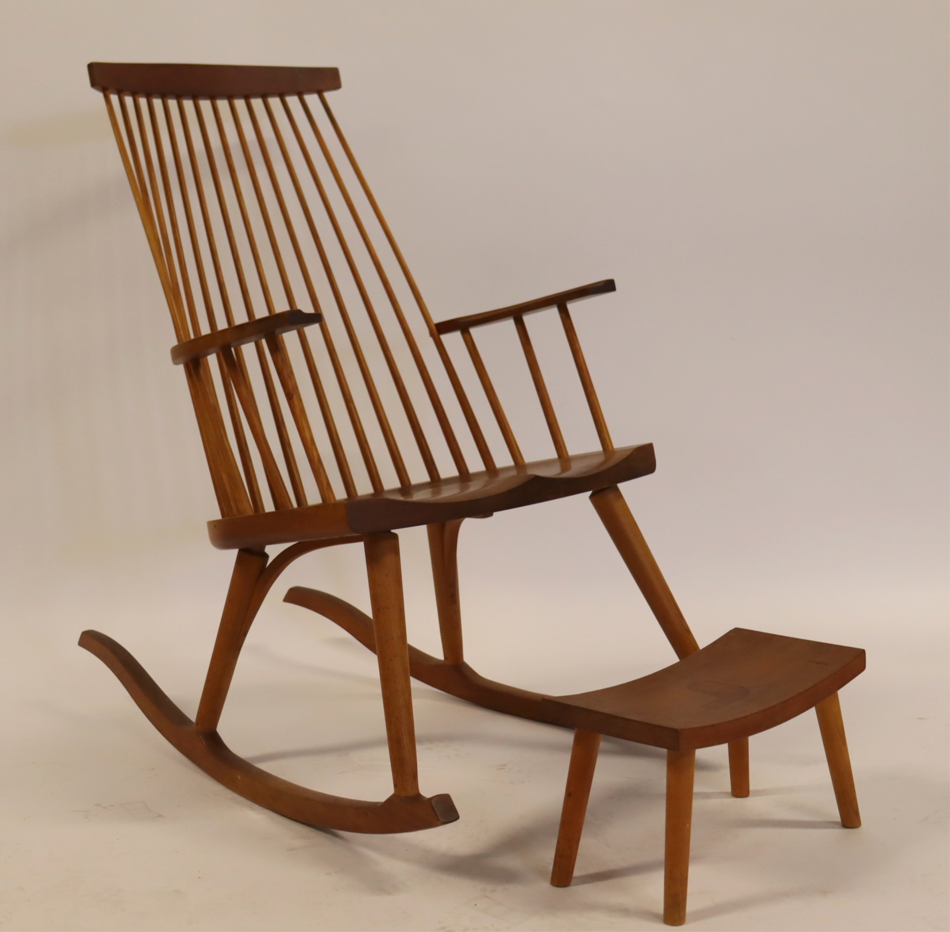 THOMAS MOSER GLOUCESTER ROCKER 3b7c2d