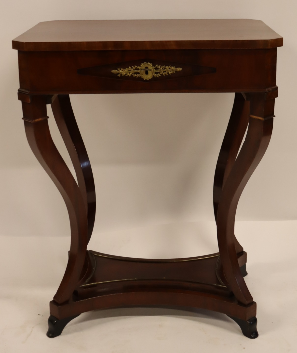 ANTIQUE EMPIRE MAHOGANY SEWING