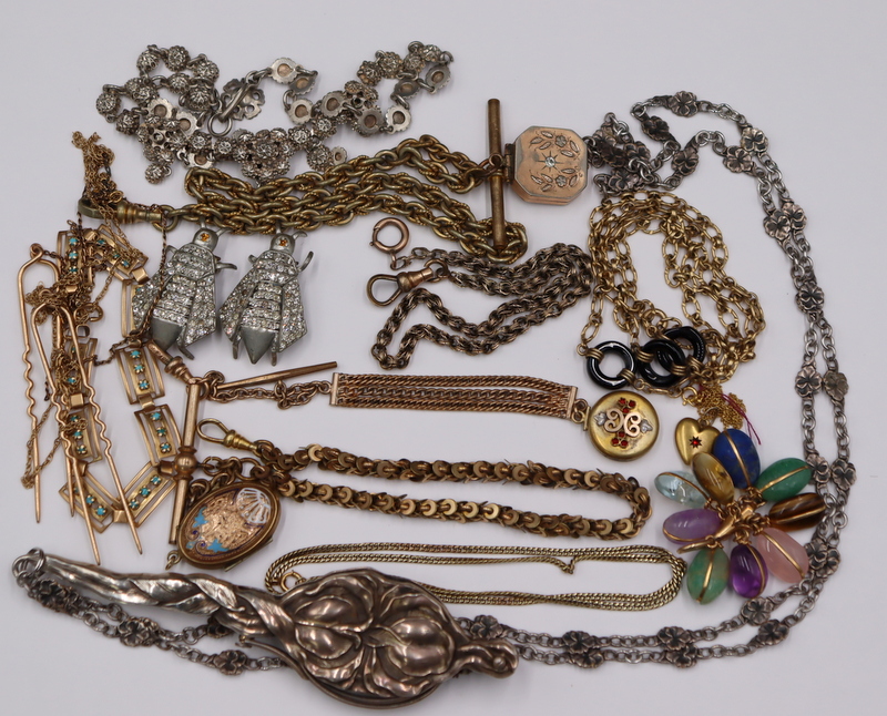 JEWELRY. ANTIQUE AND VICTORIAN GOLD,