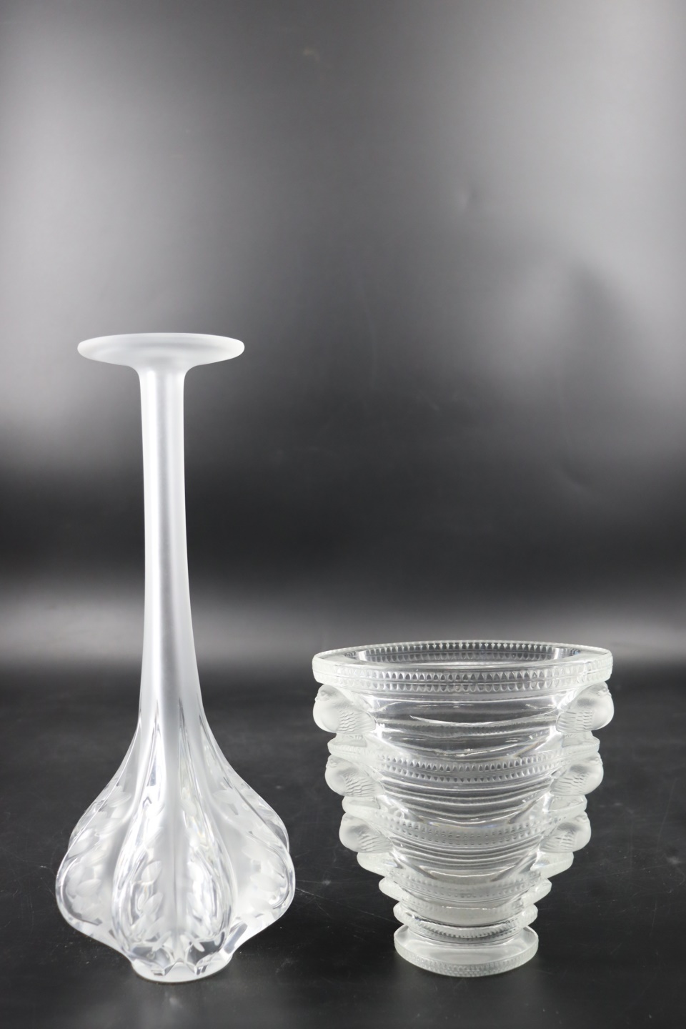 2 PIECES OF LALIQUE FRANCE GLASS.