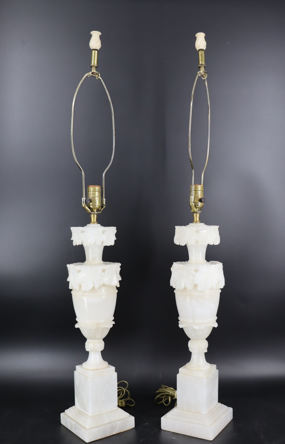 A PAIR OF CARVED ONYX MARBLE 3b7e69