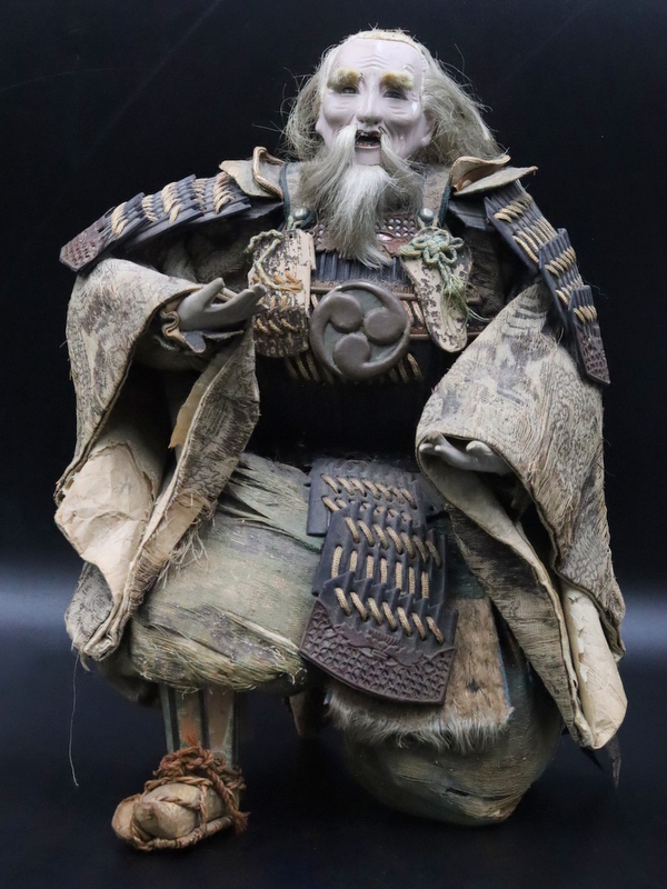 ANTIQUE JAPANESE SAMURAI FIGURE 3b7e9f