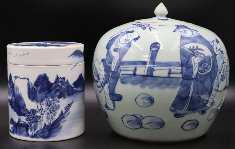(2) PCS. OF CHINESE BLUE AND WHITE