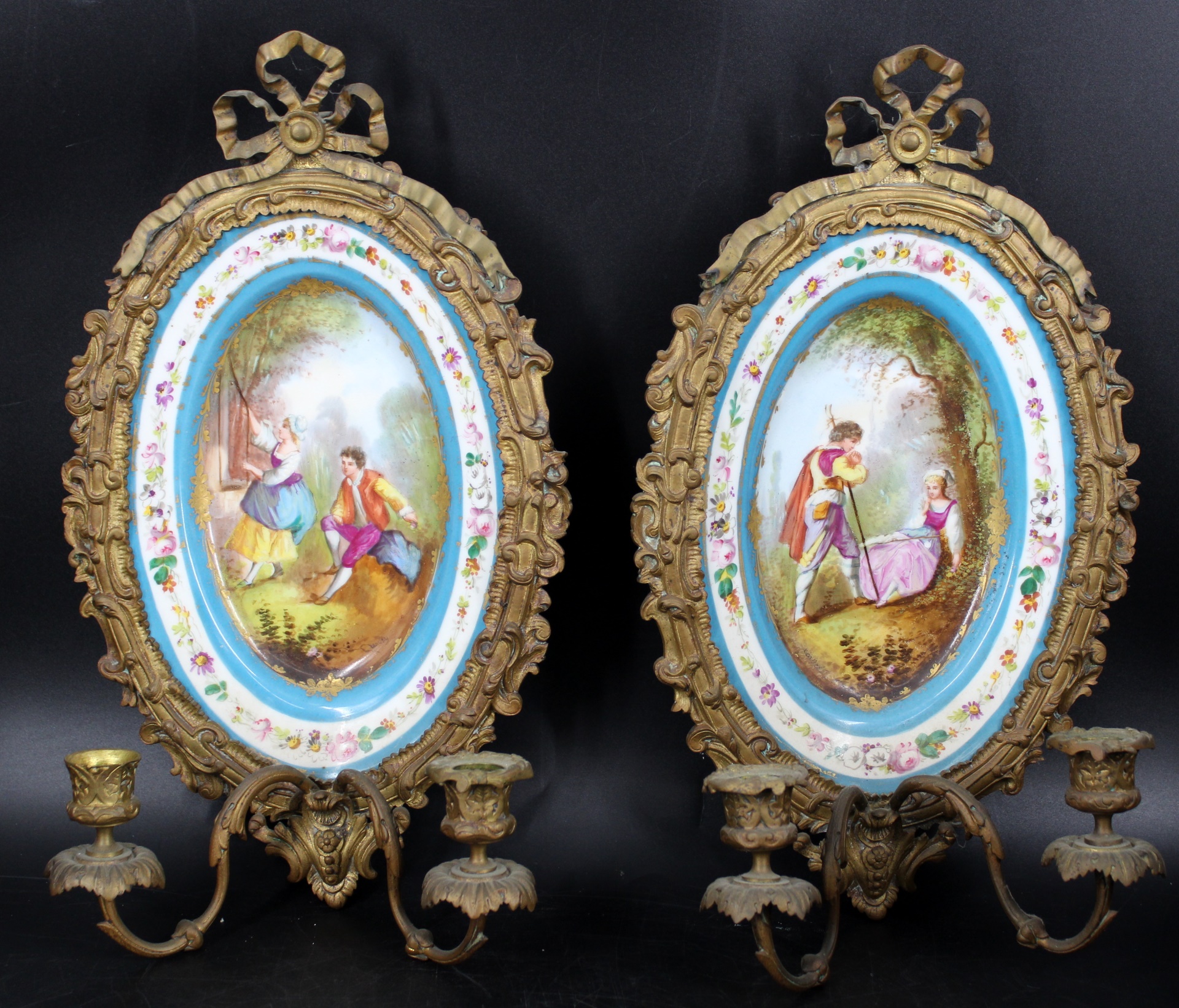 A PAIR OF BRONZE MOUNTED SEVRES 3b813f