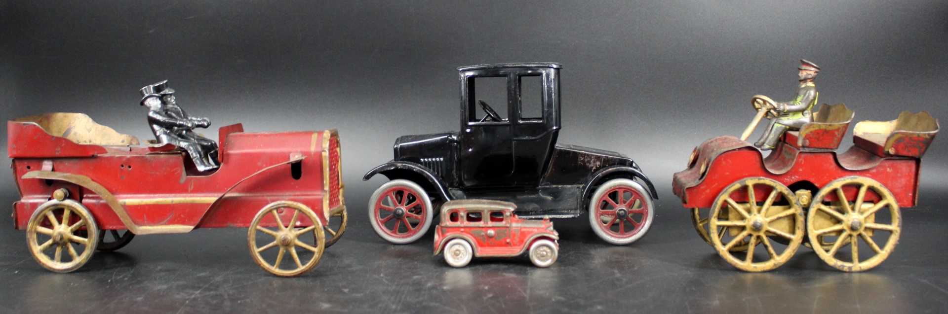 GROUP ANTIQUE TOY CARS INCLUDING