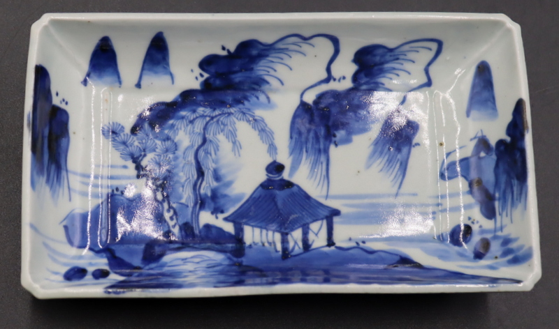 CHINESE BLUE AND WHITE LANDSCAPE 3b8193