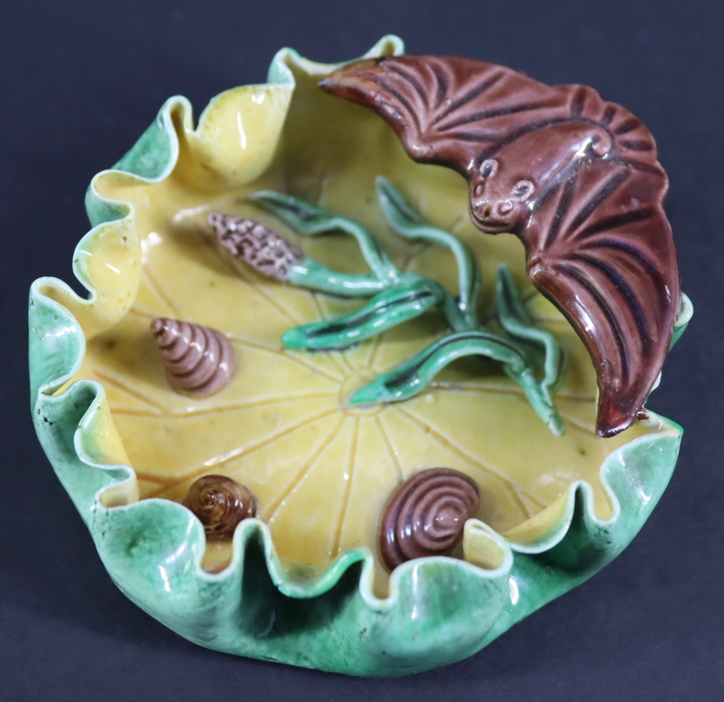 CHINESE SANCAI GLAZED POTTERY LOTUS 3b81cb