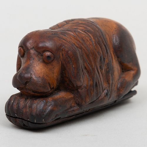 ENGLISH CARVED WOOD DOG FORM SNUFF 3b8224